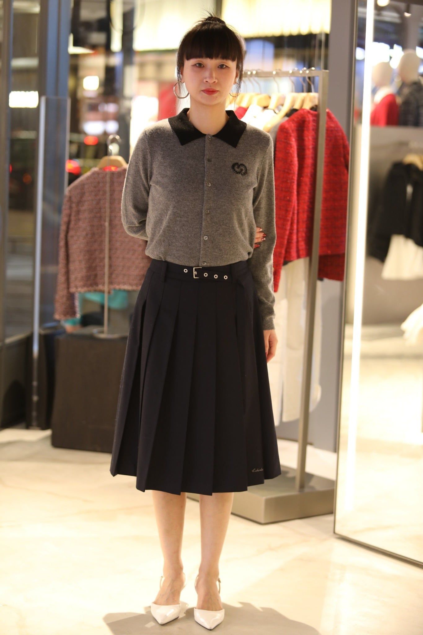  Áo CDG len xám cổ đen 