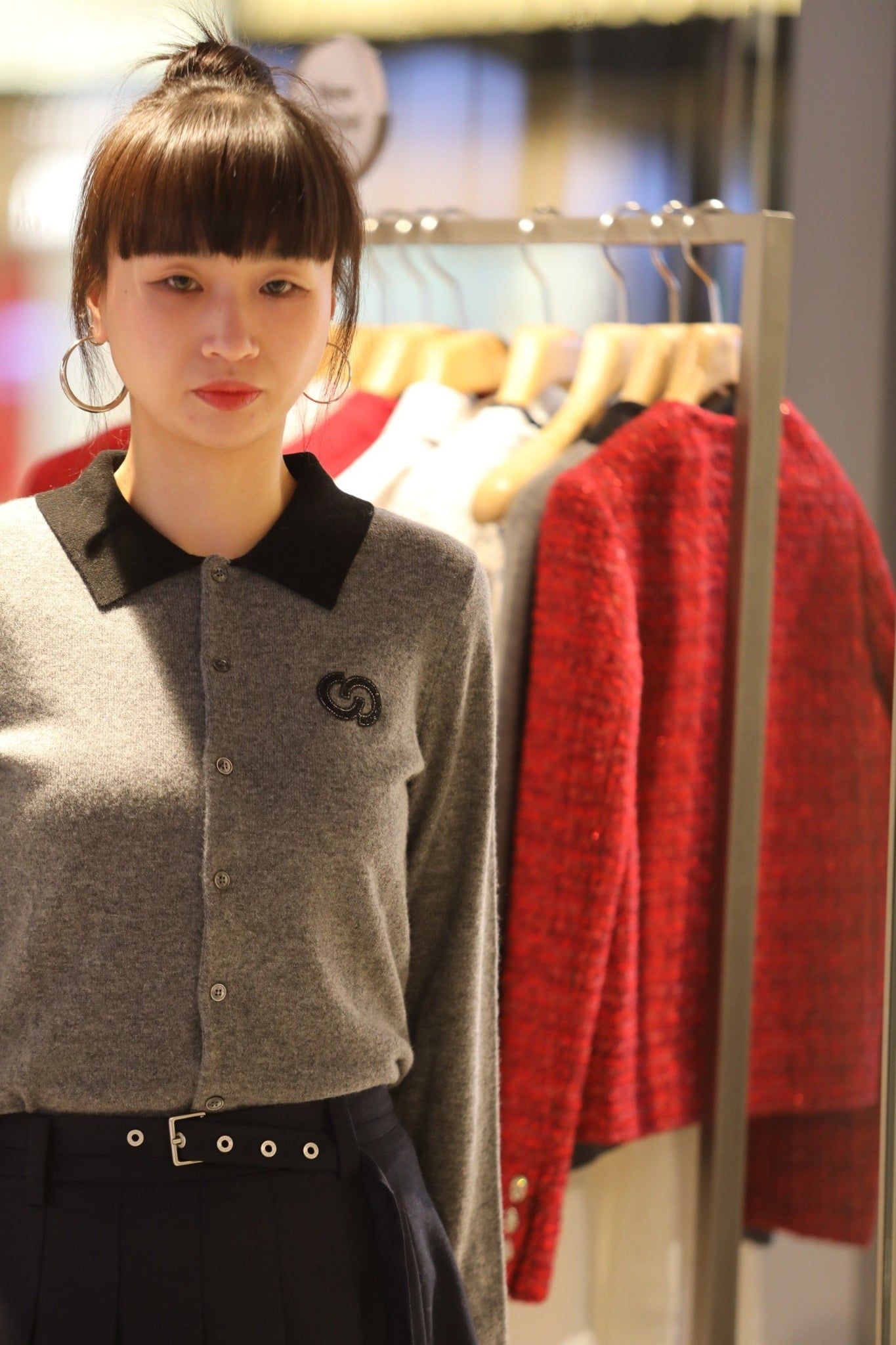  Áo CDG len xám cổ đen 