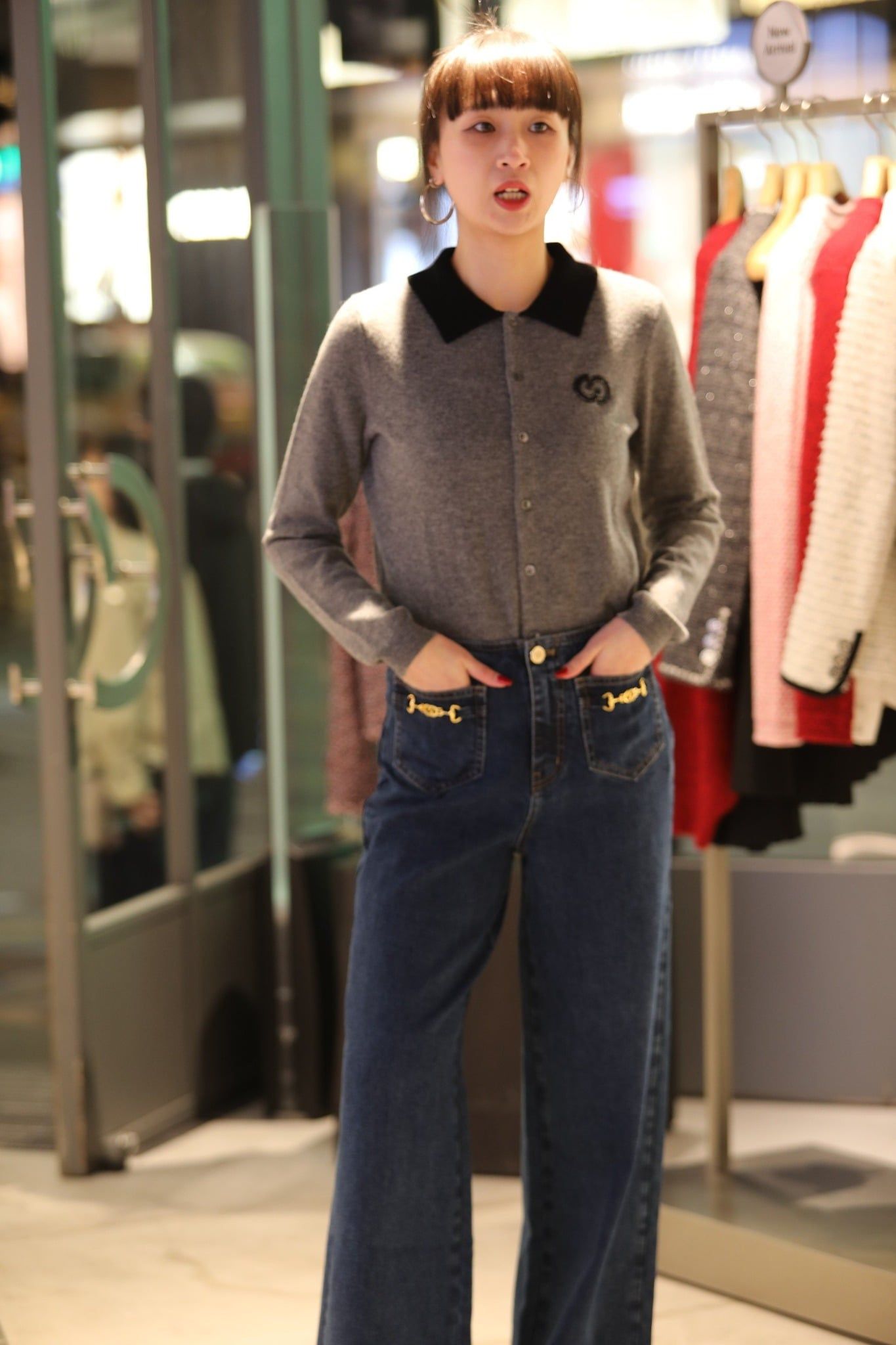  Áo CDG len xám cổ đen 