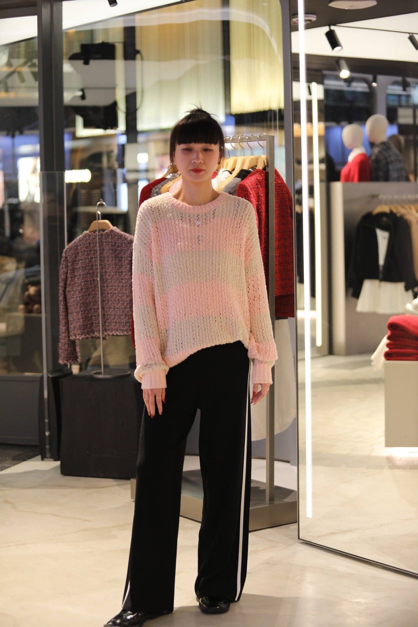  Áo len hồng kẻ ngang 