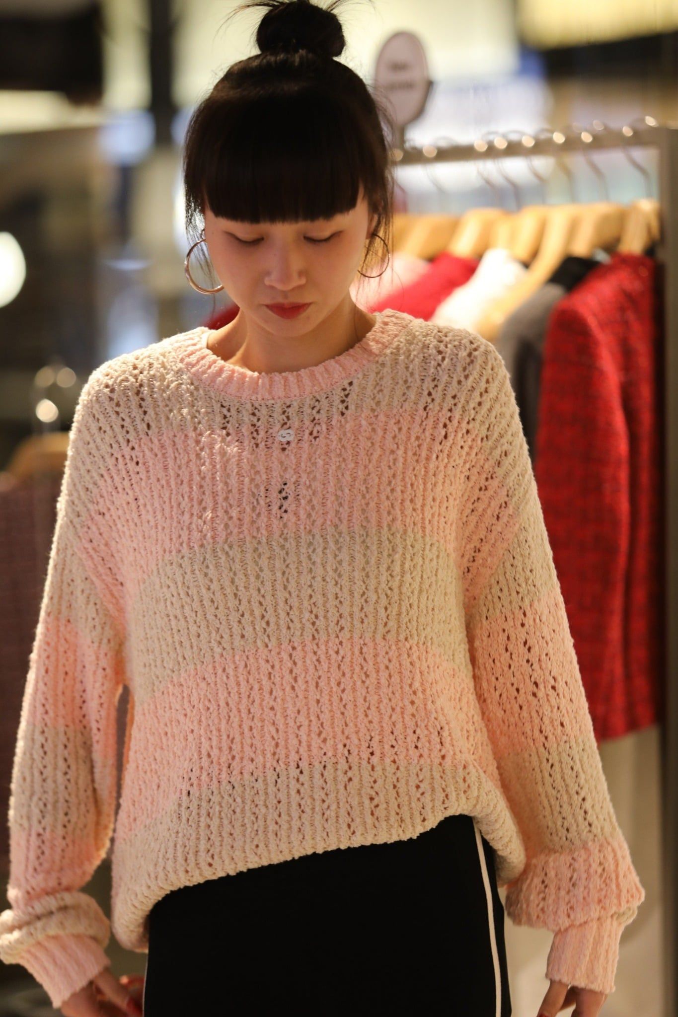  Áo len hồng kẻ ngang 