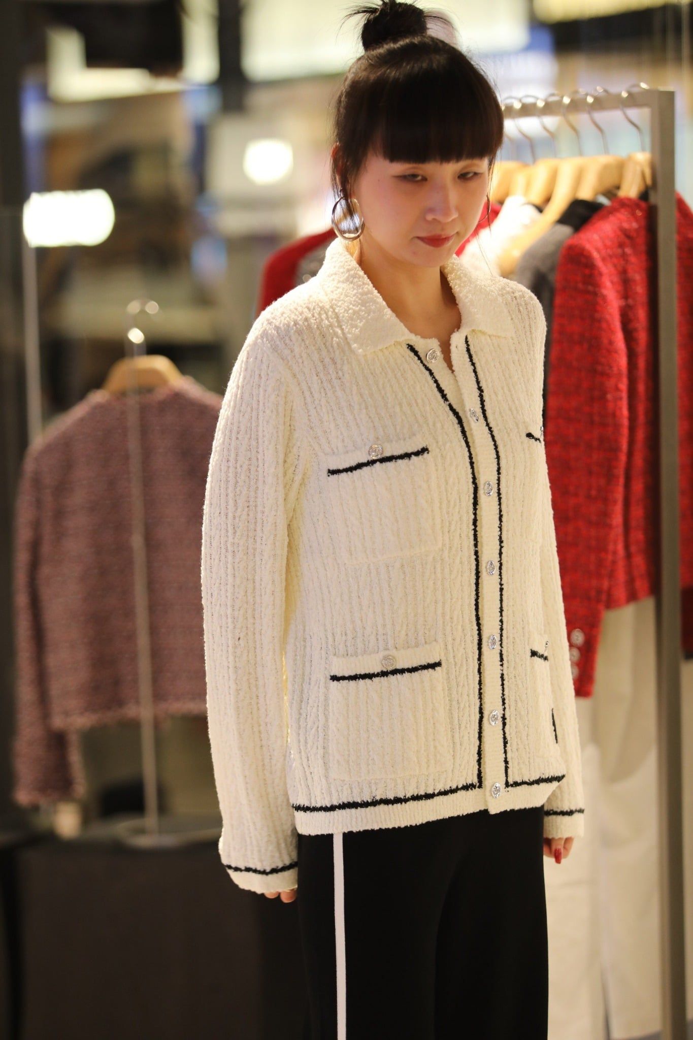  Áo CDG trắng dáng dài viền đen 