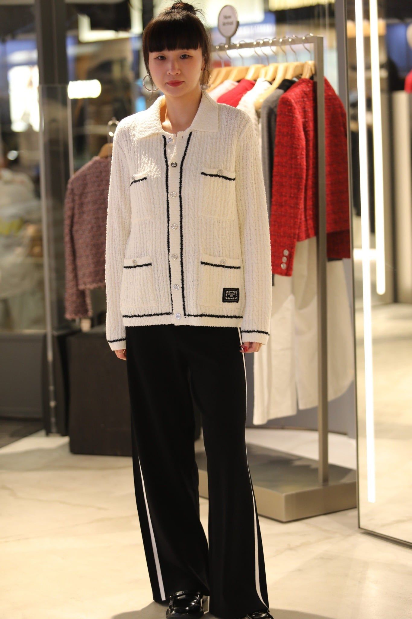  Áo CDG trắng dáng dài viền đen 