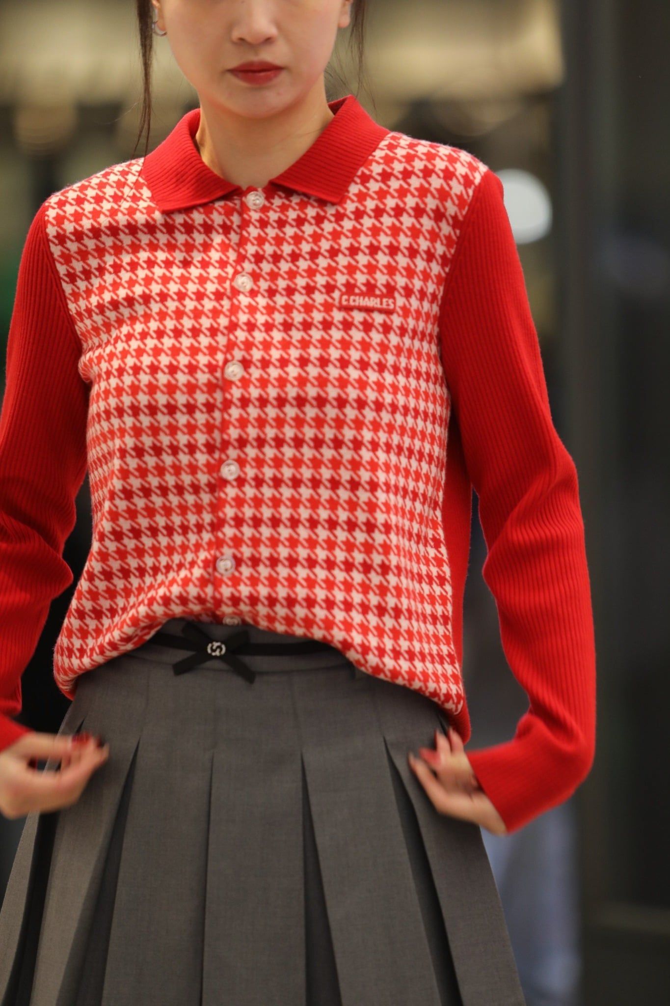  Áo CDG đỏ cổ polo. kẻ caro trắng 