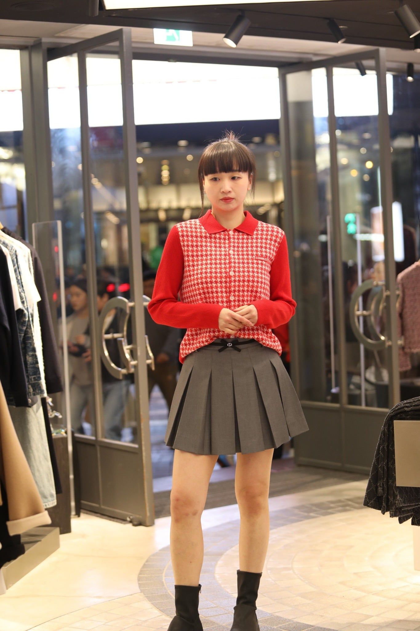  Áo CDG đỏ cổ polo. kẻ caro trắng 