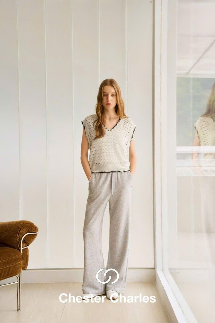  Áo gile trắng lưới viền đen 