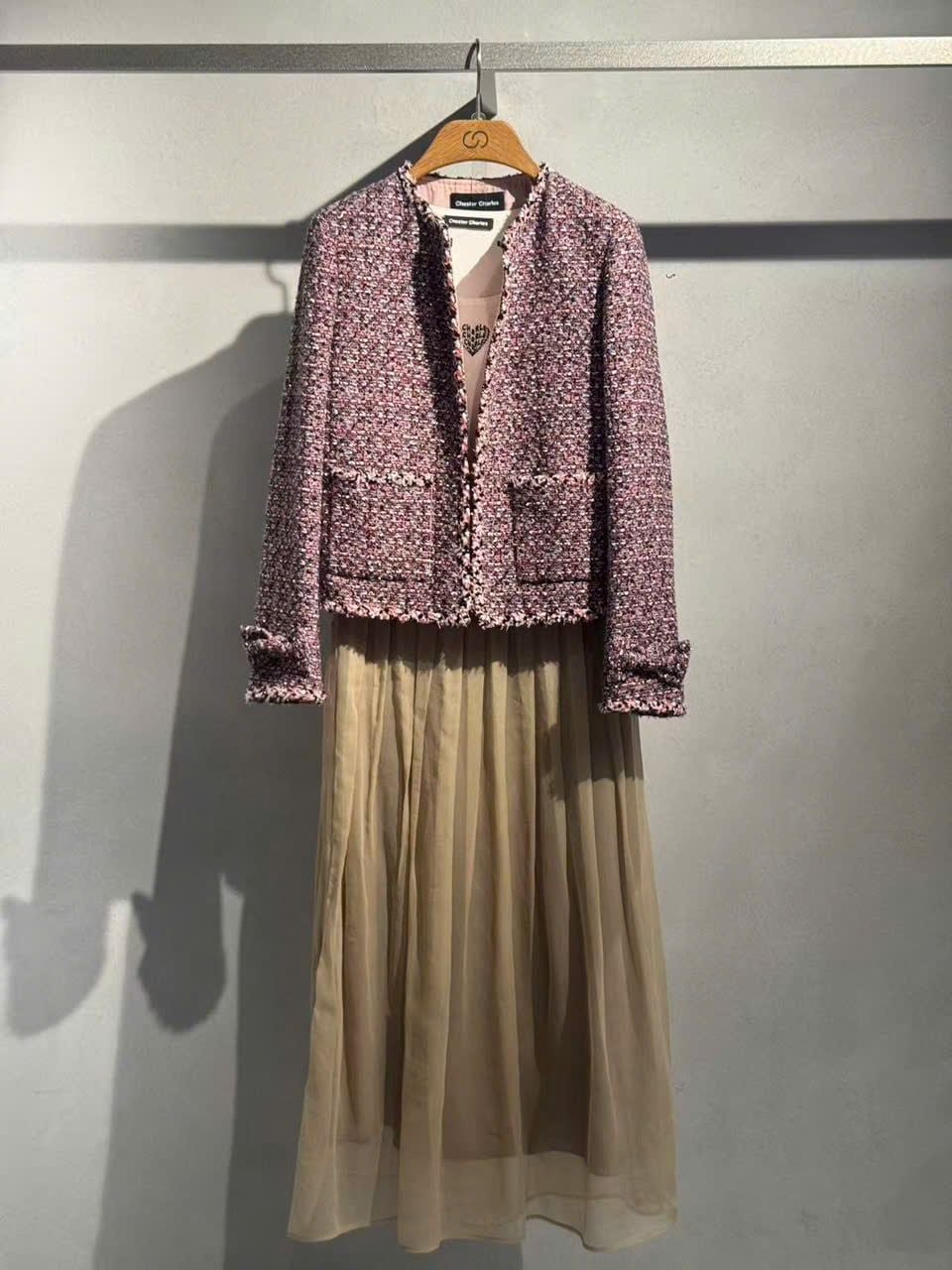  1.Chân váy dài voan lụa màu be 