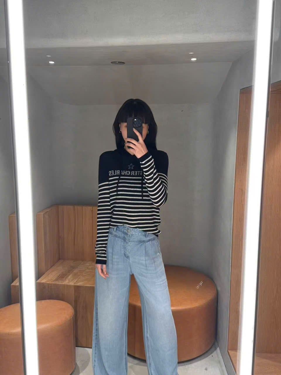  Áo dài tay có mũ, kẻ trắng- ngôi sao giữa 