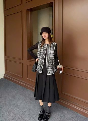  1.Ghile tweed xám - viền trắng 