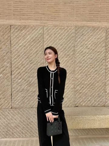  Áo CDG đen 2 túi viền trắng 26 