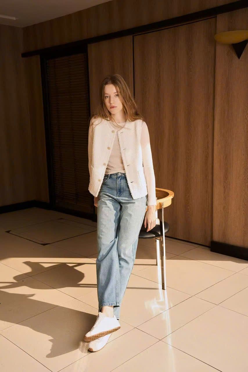  Áo gile trắng xù 