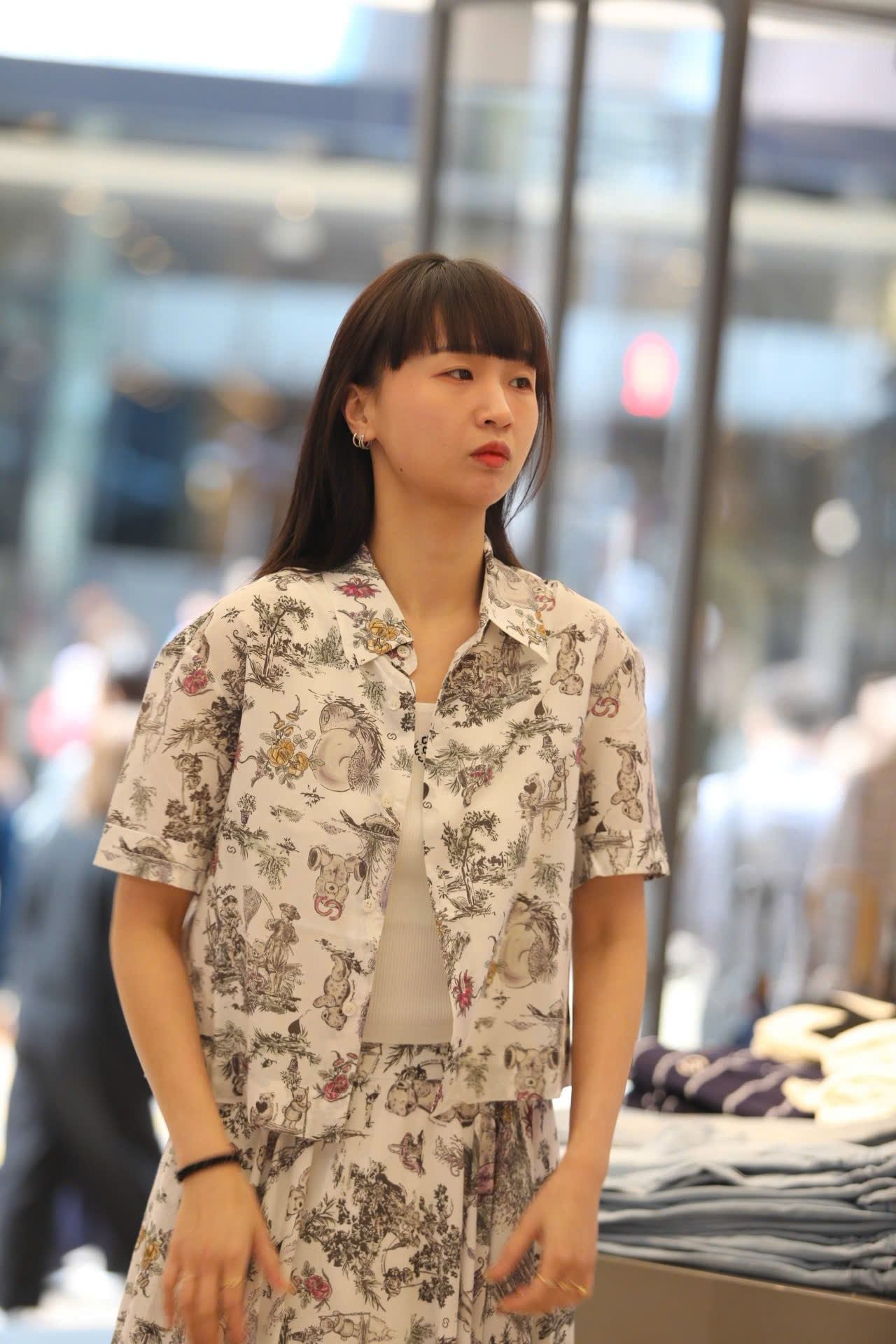  Áo sơ mi ngắn tay họa tiết ( sét) 