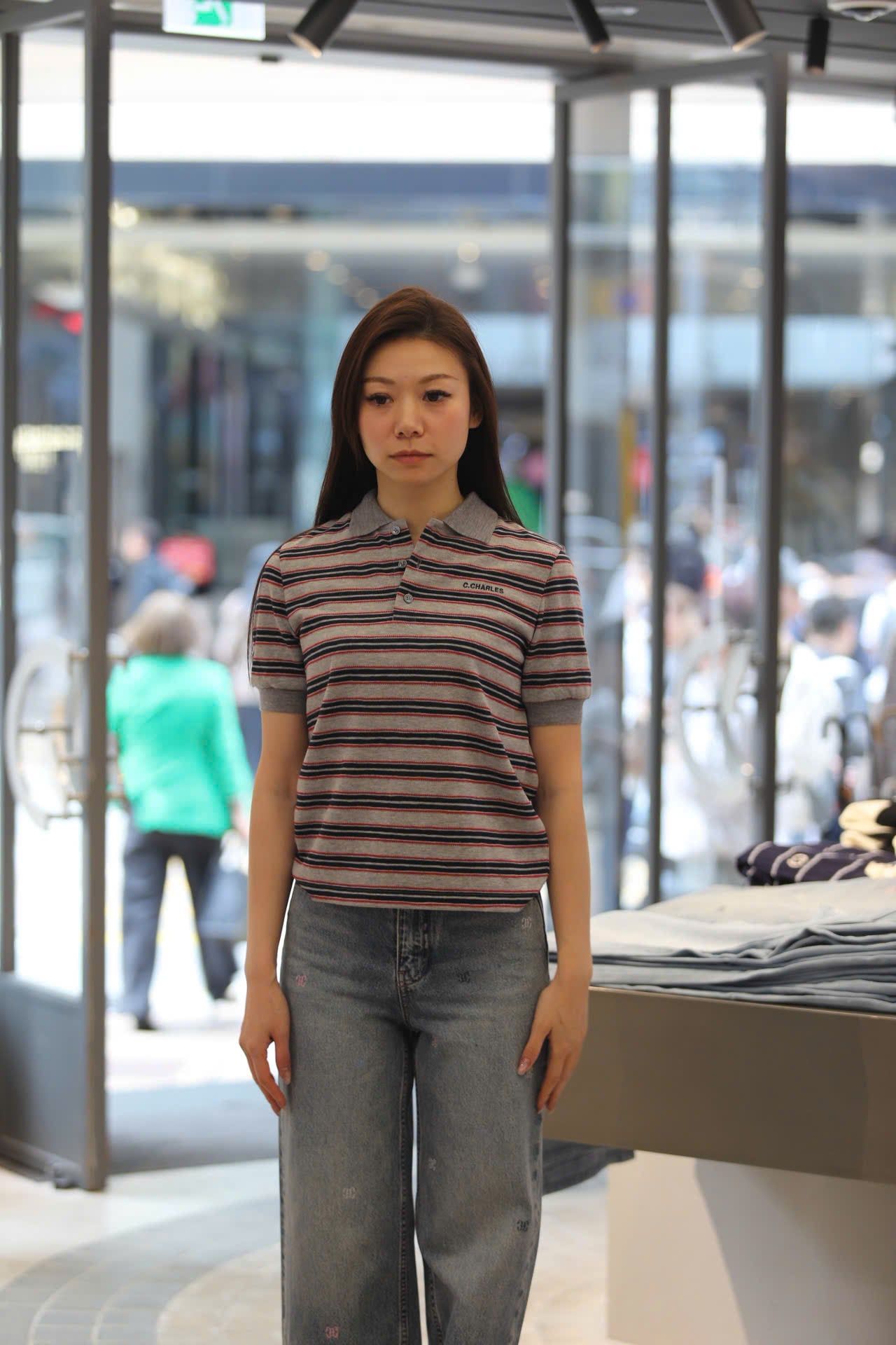  Áo polo xám ngắn tay kẻ đỏ xanh 