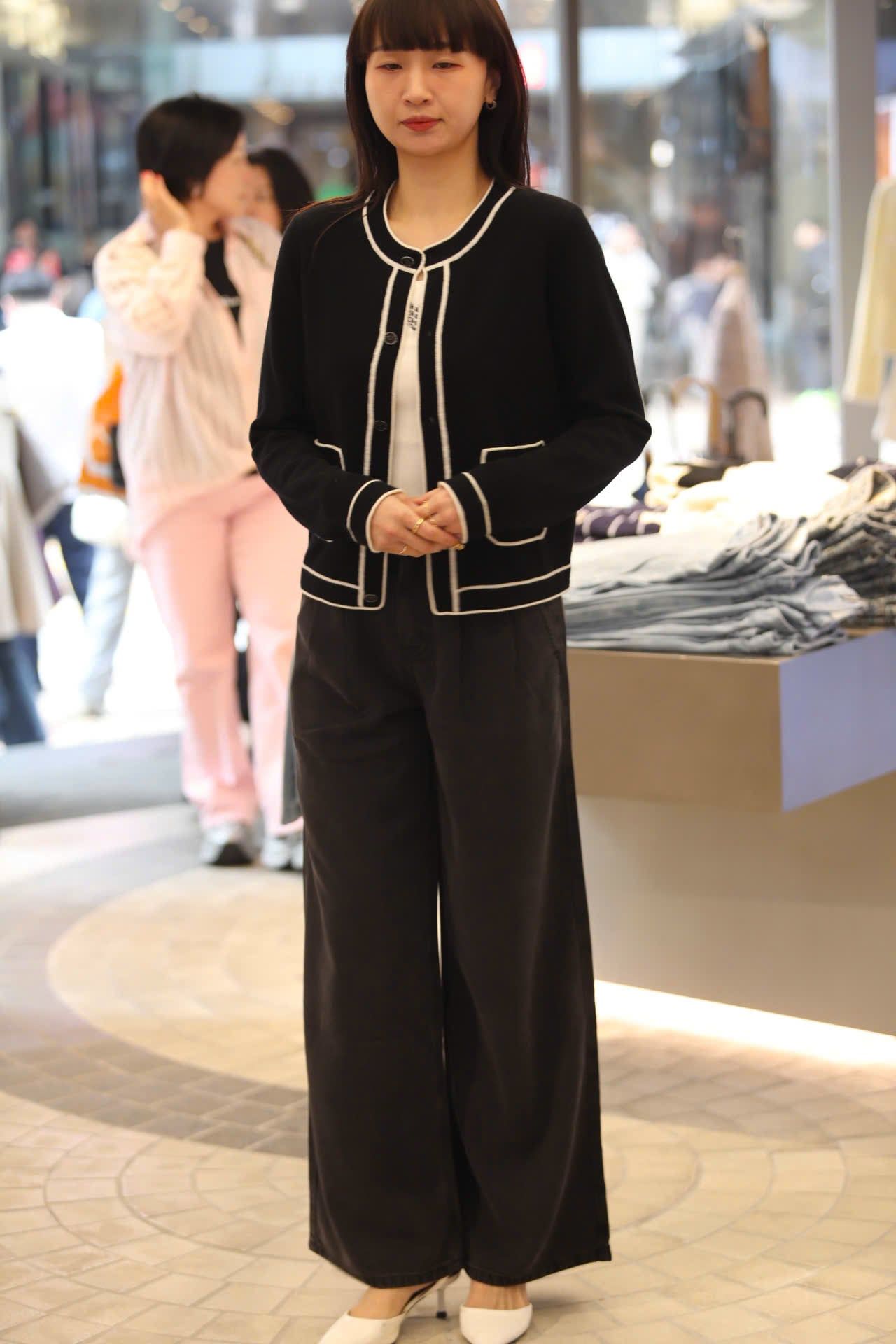  Áo CDG đen 2 túi viền trắng 26 