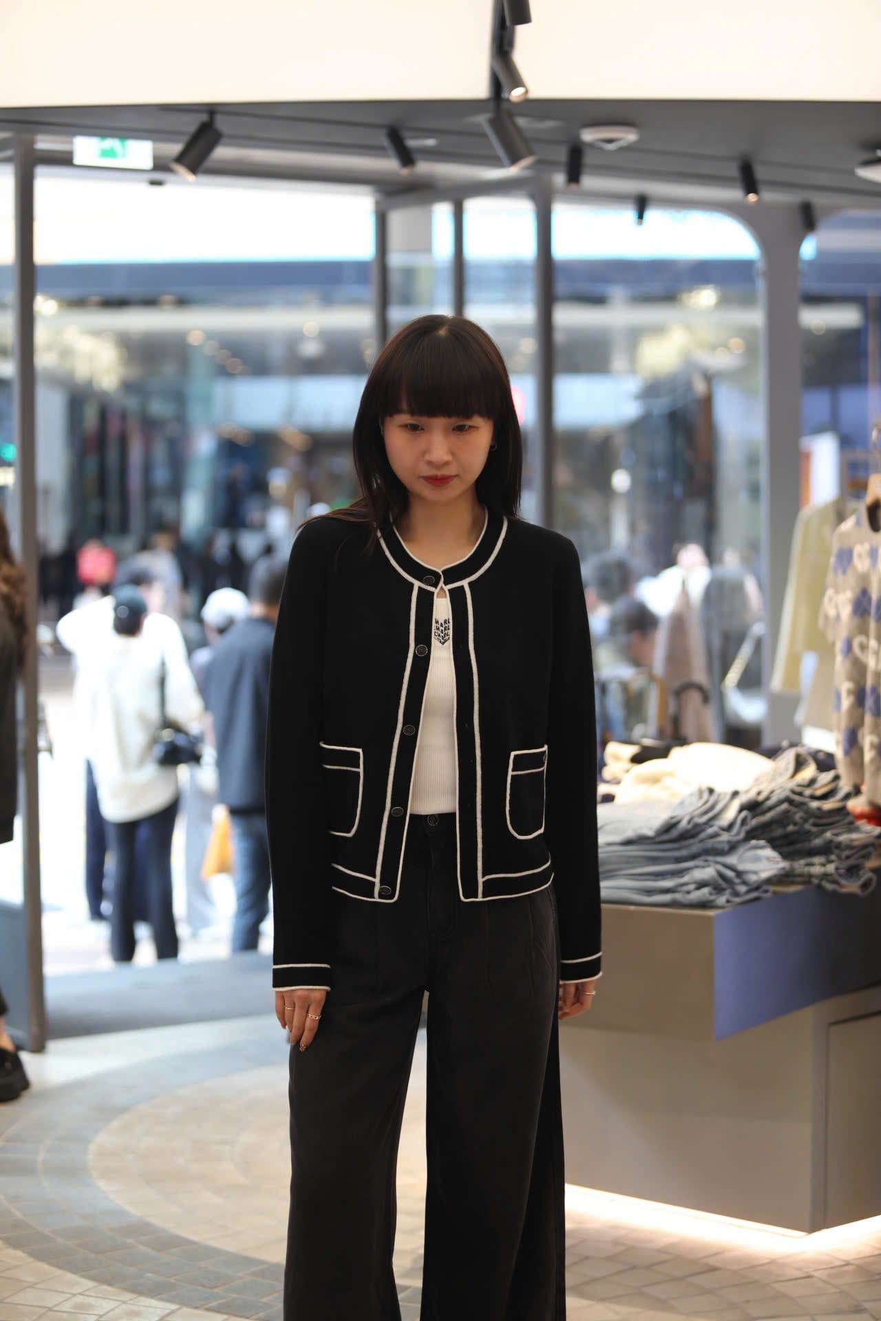  Áo CDG đen 2 túi viền trắng 26 