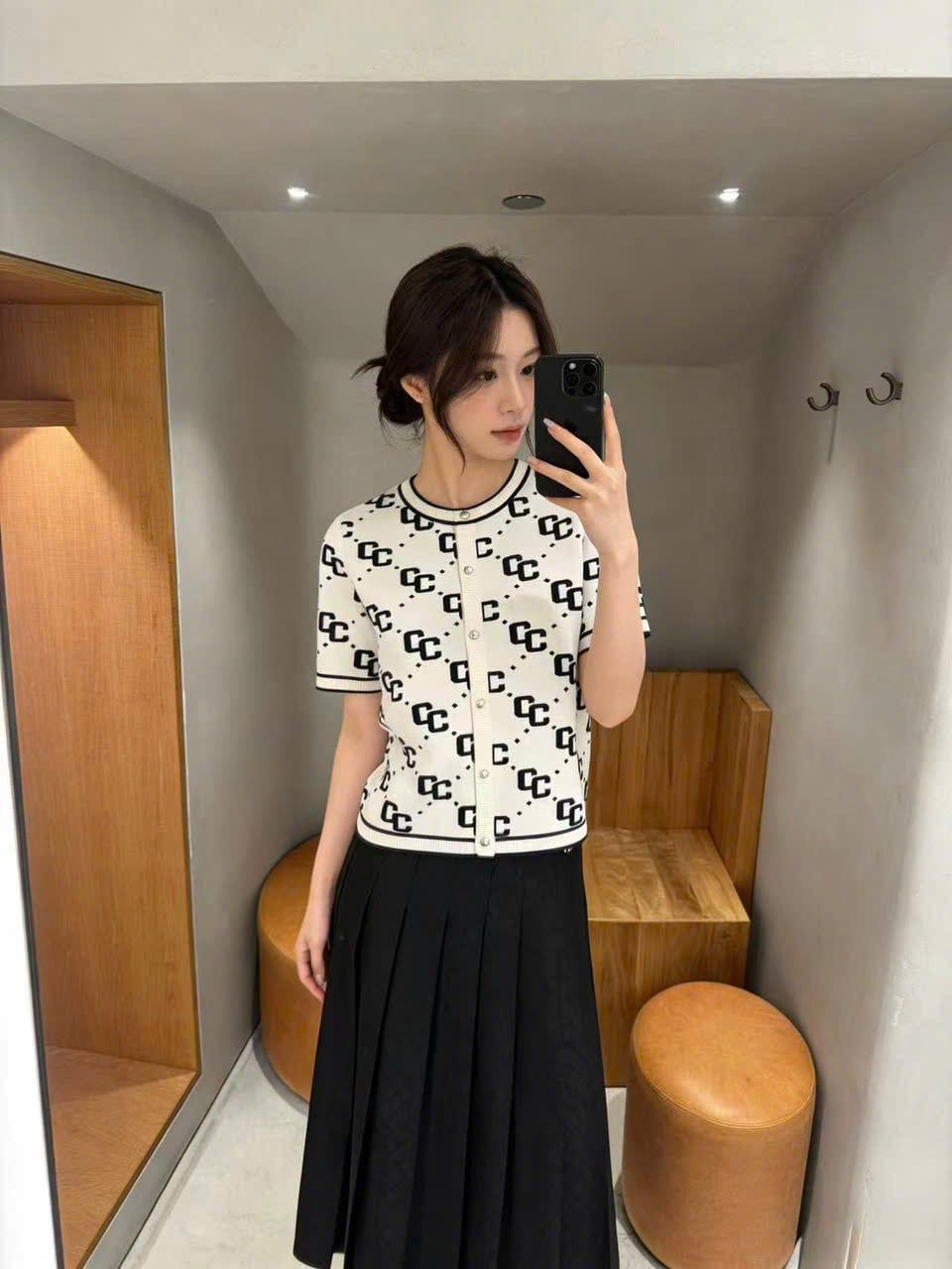  Áo CDG trắng ngắn tay full logo CC 