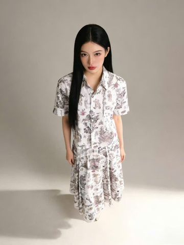  Áo sơ mi trắng ngắn tay , họa tiết gấu 