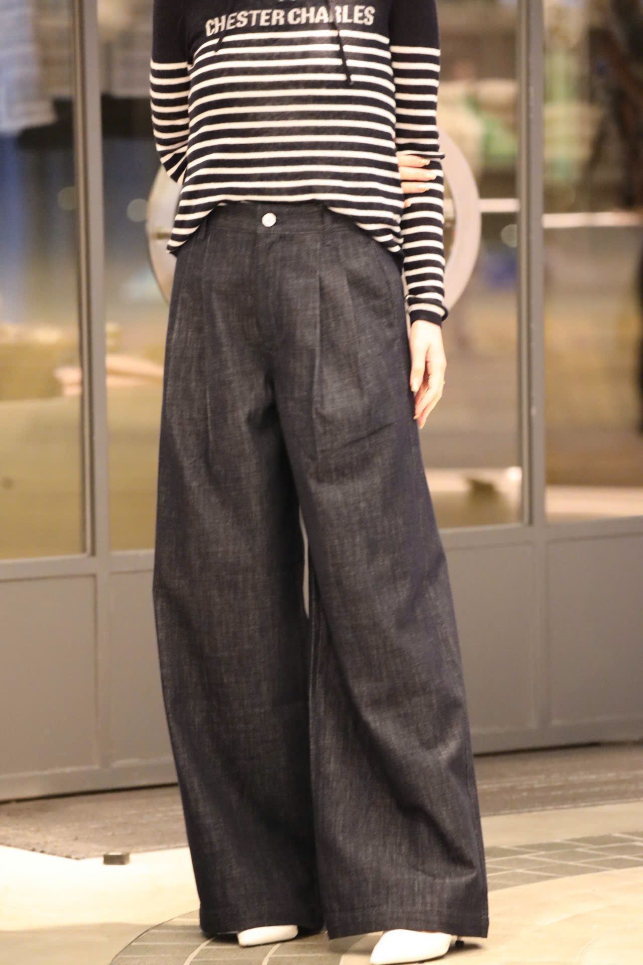  Áo dài tay có mũ, kẻ trắng- ngôi sao giữa 