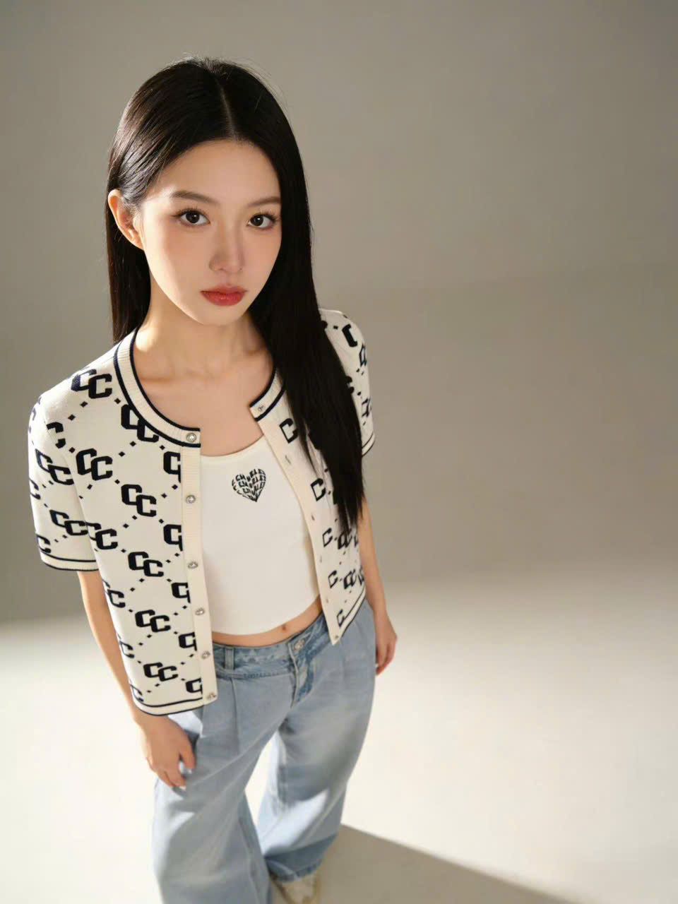  Áo CDG trắng ngắn tay full logo CC 