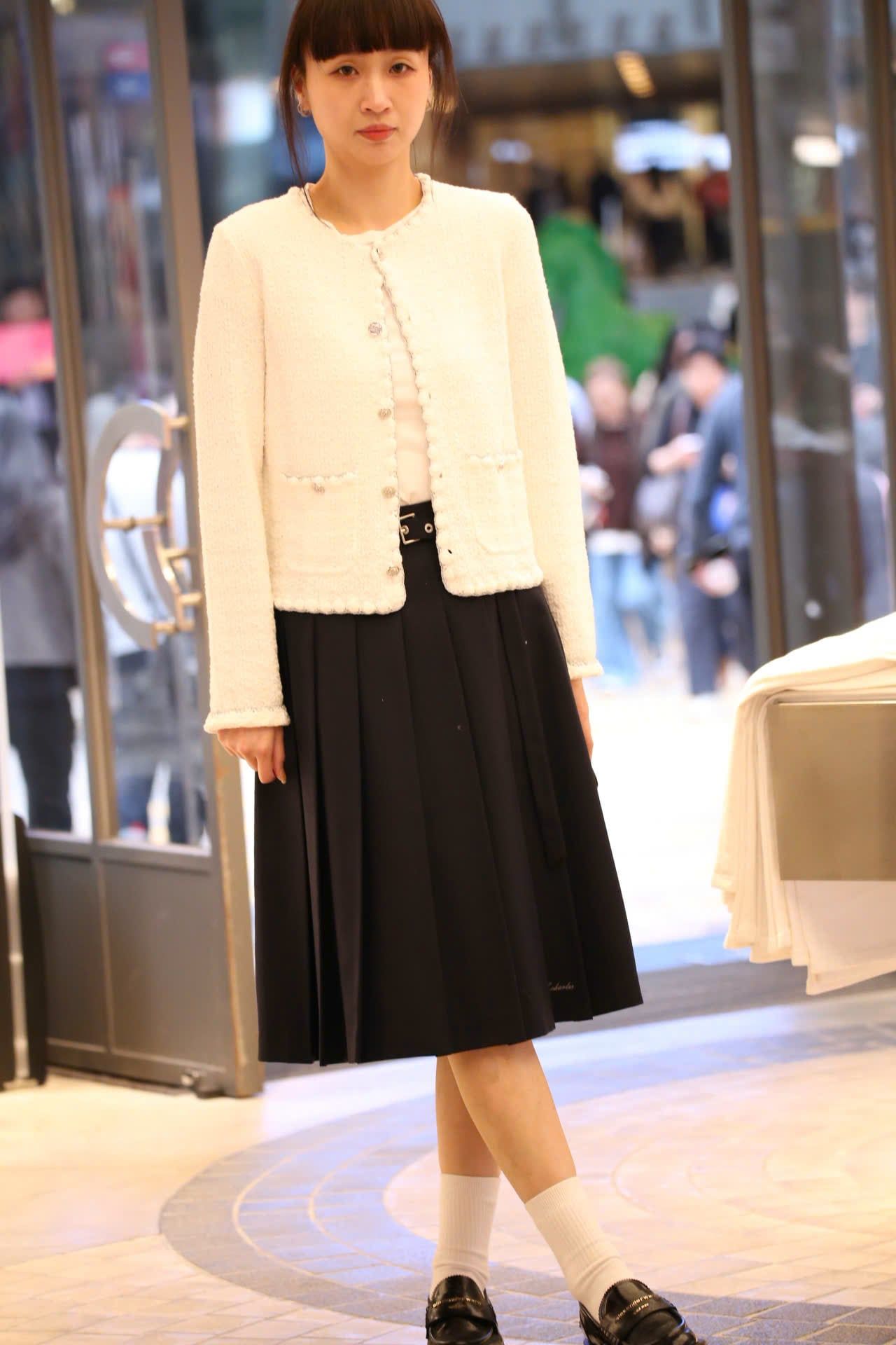  Áo CDG trắng viền 2 túi trước 