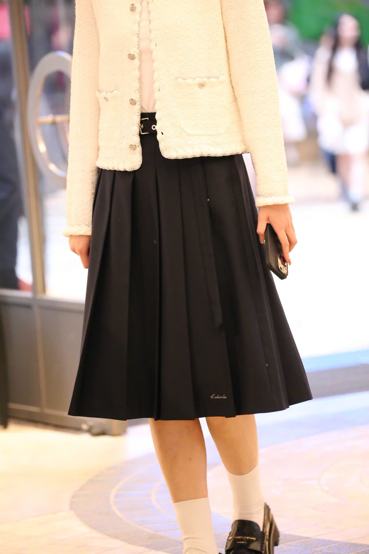  Áo CDG trắng viền 2 túi trước 