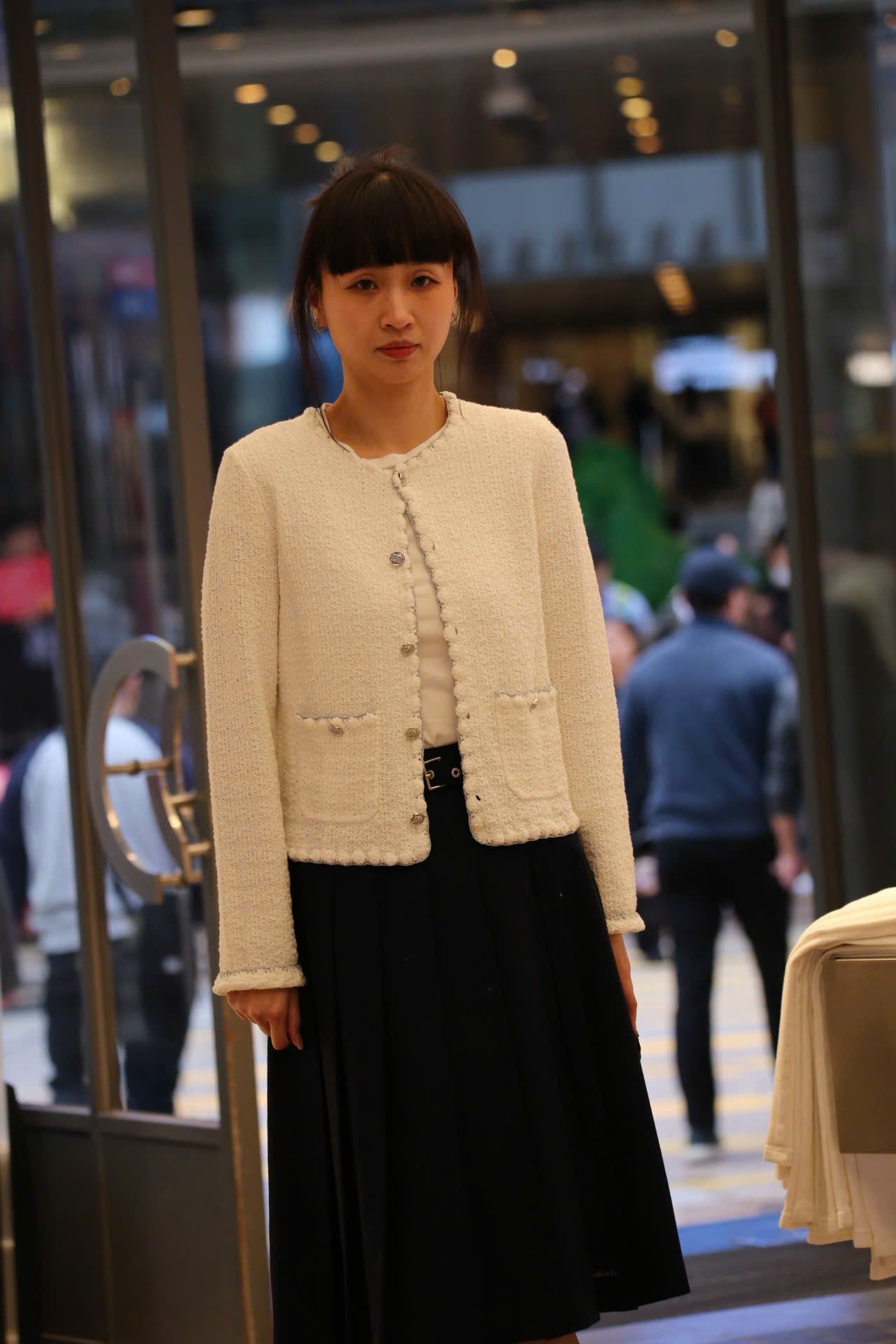  Áo CDG trắng viền 2 túi trước 