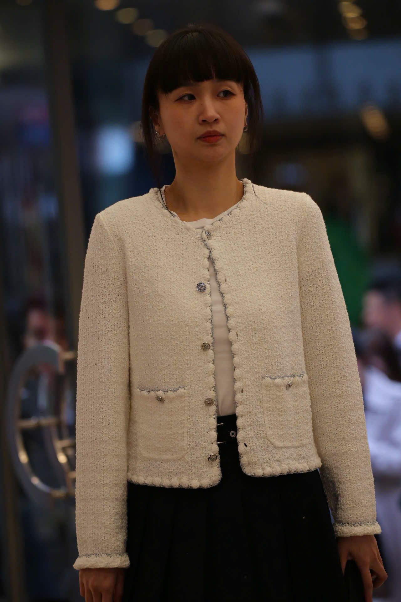  Áo CDG trắng viền 2 túi trước 