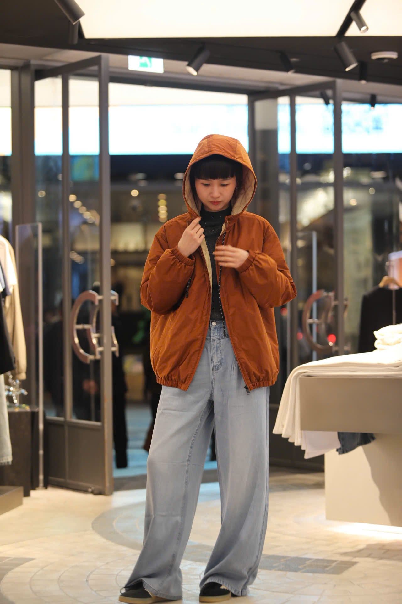  Áo khoác gió nâu 