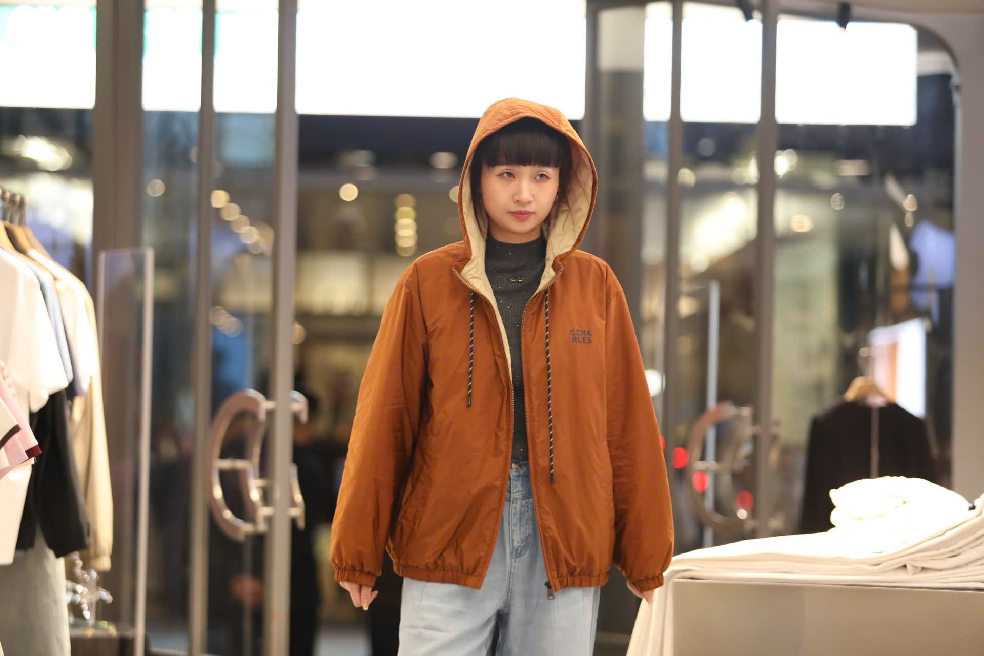  Áo khoác gió nâu 