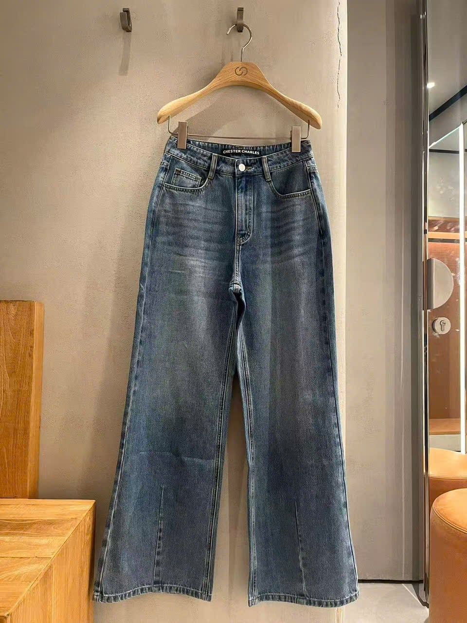  Quần jean xanh túi sau có nơ 