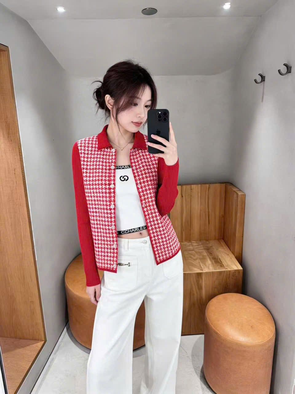  Áo CDG đỏ cổ polo. kẻ caro trắng 