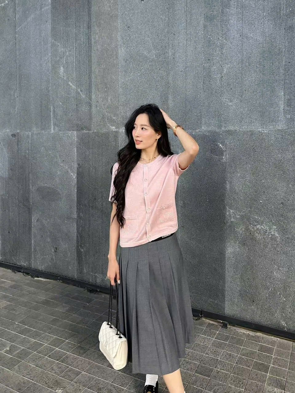  Chân váy dài xếp ly xám đai đen 