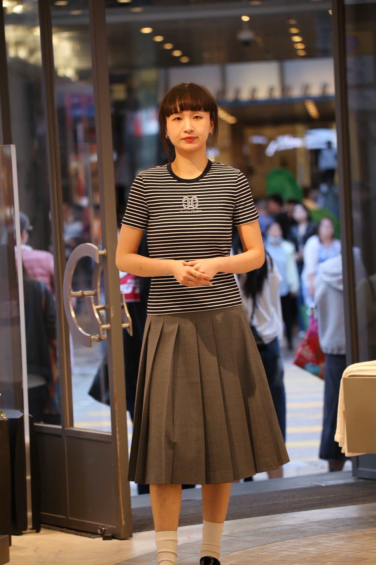  Chân váy dài xếp ly xám đai đen 