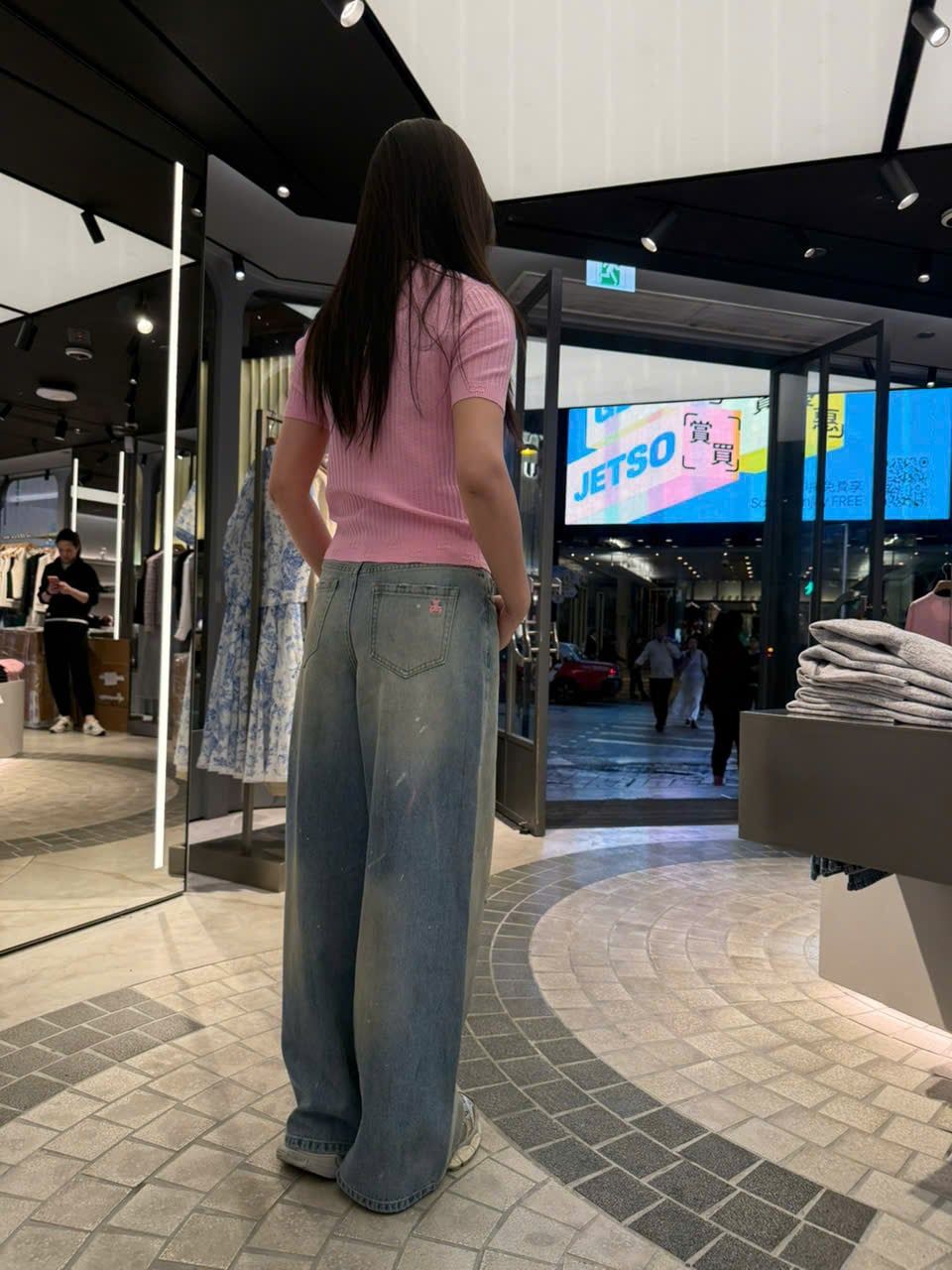  Áo CDG hồng ngắn tay gấu bo logo 