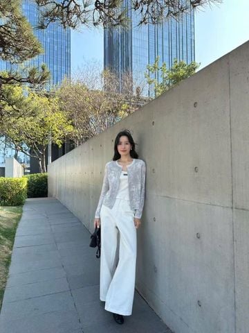  Áo CDG xám ánh kim, họa tiết gấu in chìm 