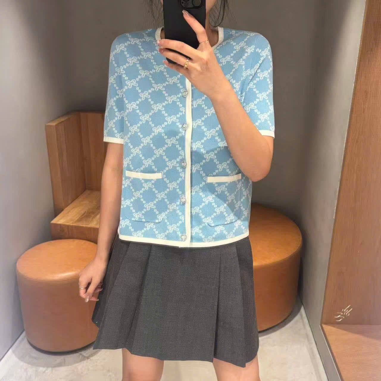  Áo CDG xanh full logo nơ trắng 