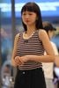  Áo tanktop kẻ đỏ đen 