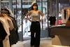  Áo tanktop xám sọc gân, chữ ngực 