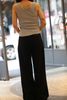  Áo tanktop xám sọc gân, chữ ngực 