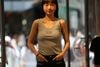  Áo tanktop xám sọc gân, chữ ngực 