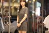  Áo phông xám chữ đính đá ngực 