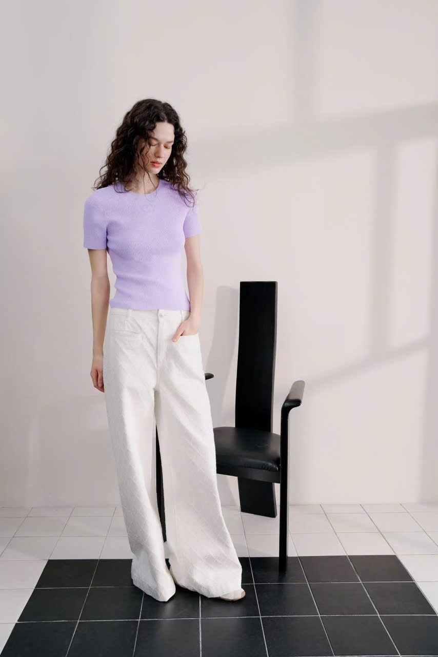  Áo ngắn tay tím pastel 