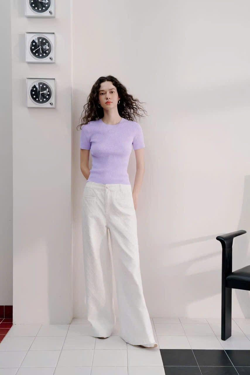  Áo ngắn tay tím pastel 