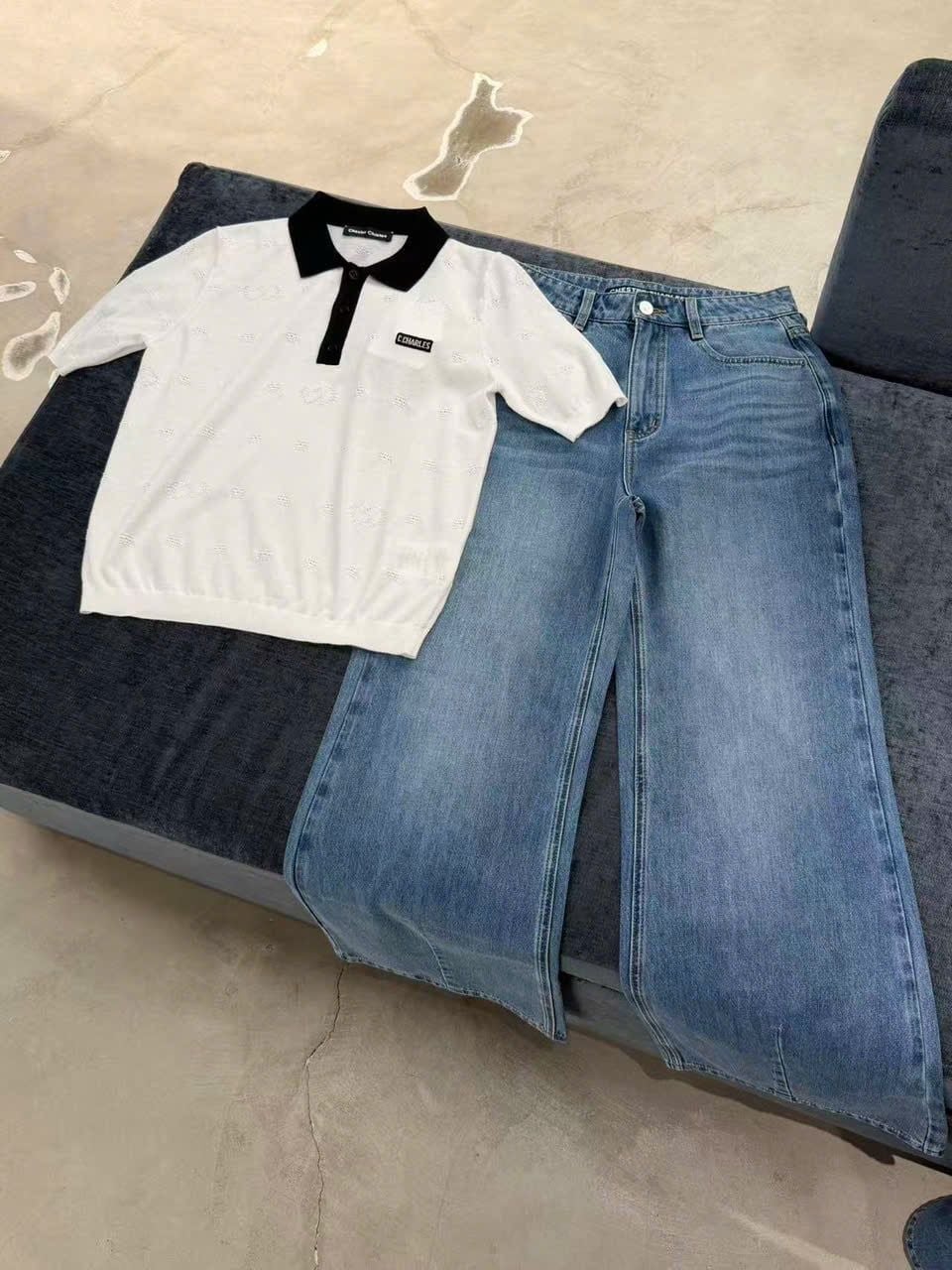  Áo Polo Trắng ngắn tay, cổ đen , Logo chữ ngực 