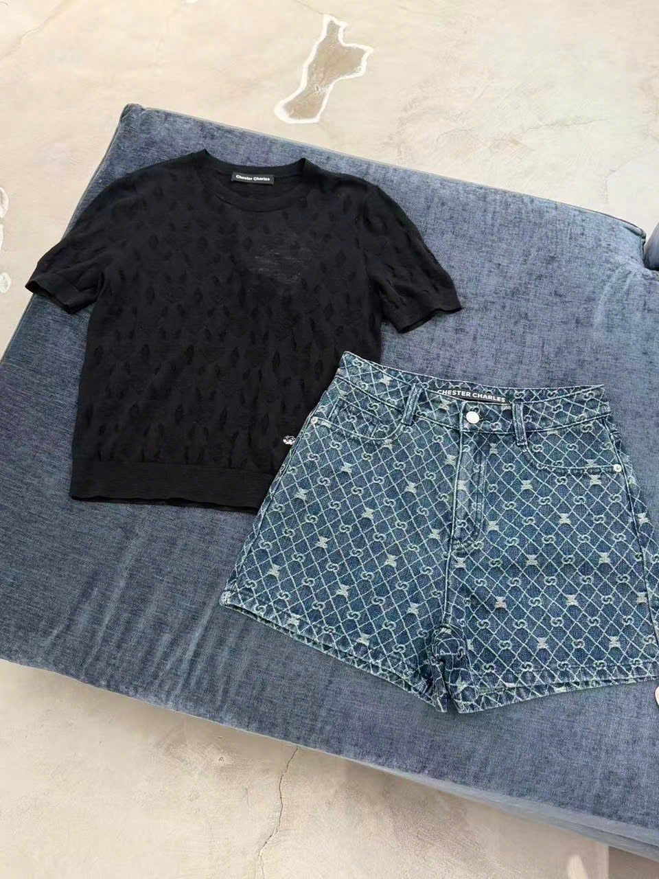  Quần sóc  Jean xanh full logo gấu 
