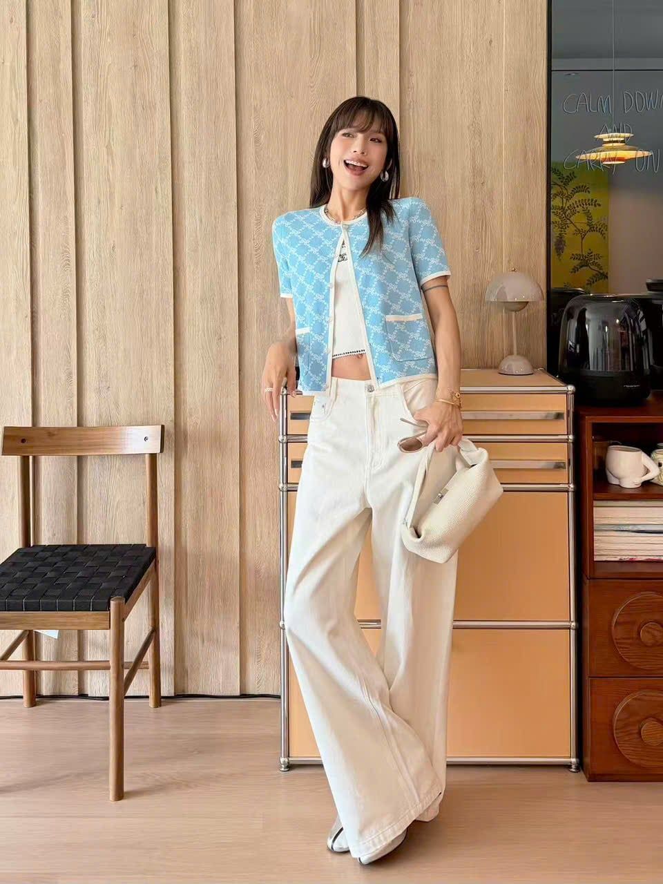  Áo CDG xanh full logo nơ trắng 