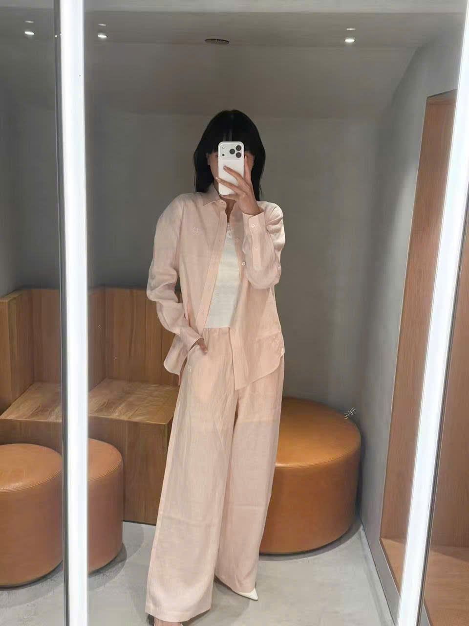  Bộ Áo sơ mi và quần dài cạp chun - be hồng nhạt logo trắng set 