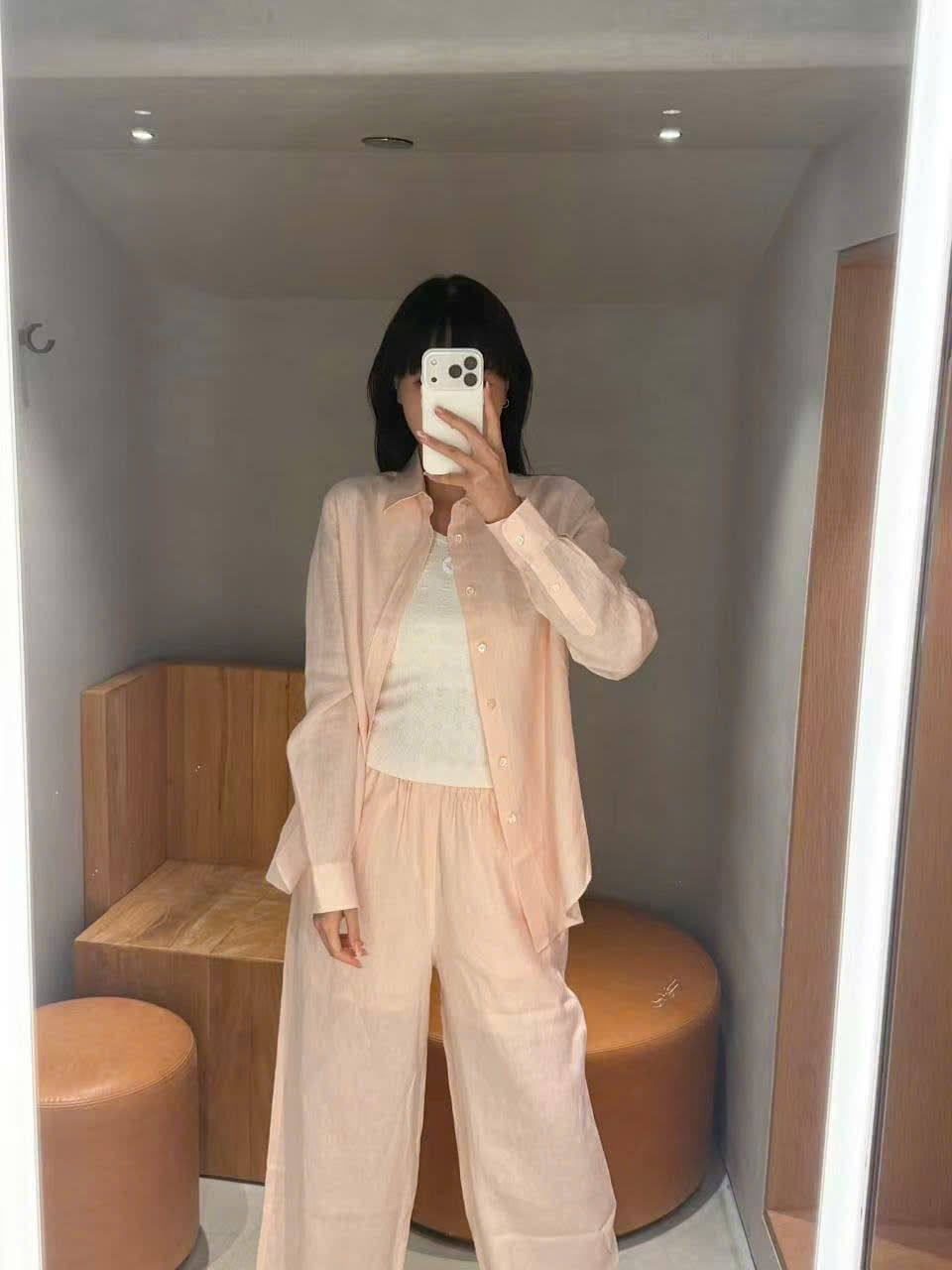  Bộ Áo sơ mi và quần dài cạp chun - be hồng nhạt logo trắng set 
