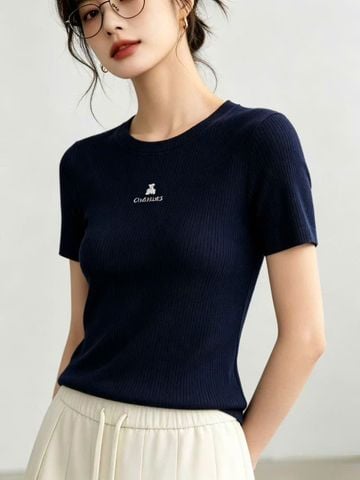  Áo thun gân cộc tay màu xanh navy, gấu trắng chữ đính đá 