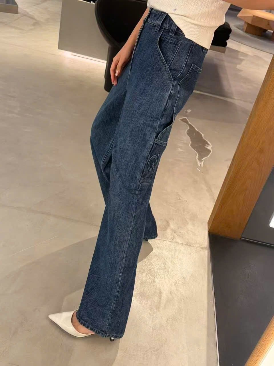  Quần Jeans ống suông xanh denim túi chéo 